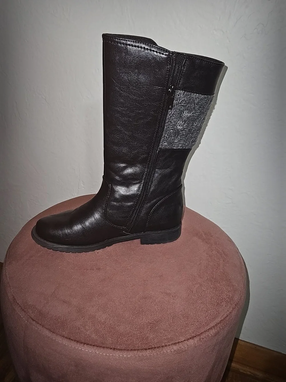 GIRLS Black Tall Side-Zip Boots with Gray Knit Panel